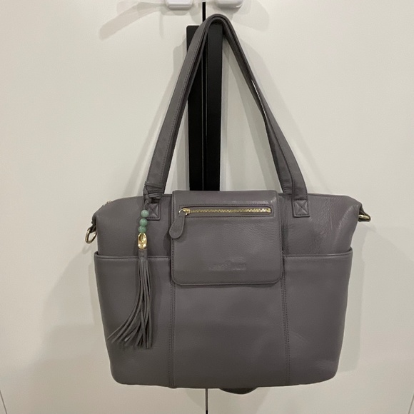 Lily jade Madeline leather bag / diaper bag - Picture 6 of 16